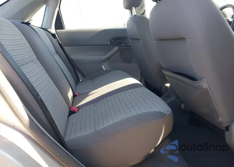 2005 Ford Focus Zx4 from USA, damaged, VIN 1FAFP34N75W115475